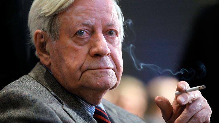  Die Zukunft der Ukraine sie für Putin "weniger wichtig", sagt Altkanzler Helmut Schmidt.