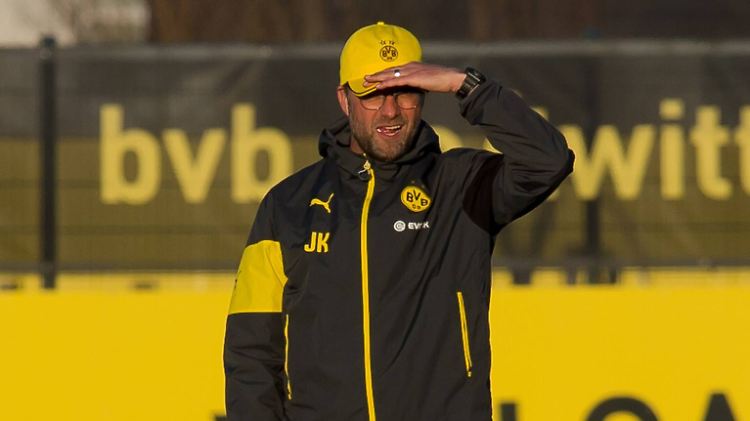 Jürgen Klopp macht seinem Team eine klare Ansage und fordert sechs Punkte. 