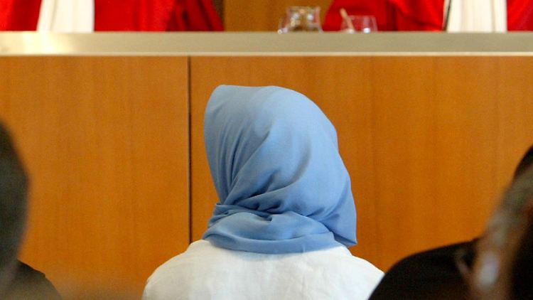 kopftuchstreit2.jpg