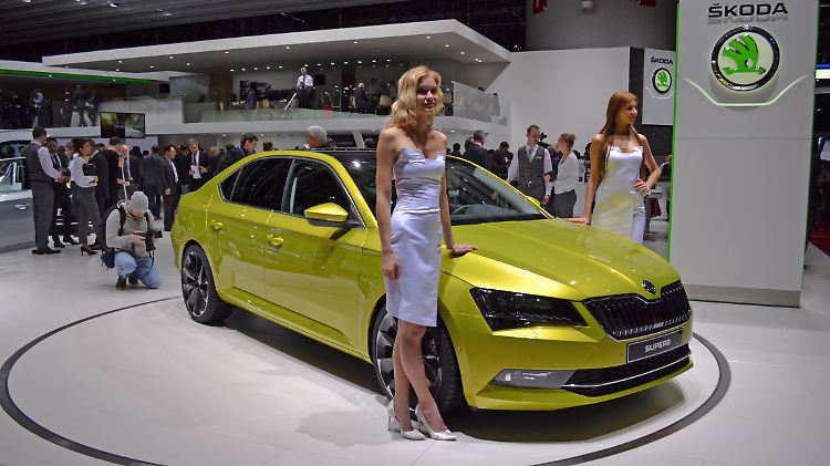 Seine Publikumspremiere feiert der Skoda Superb auf dem 85. Genfer Autosalon. 