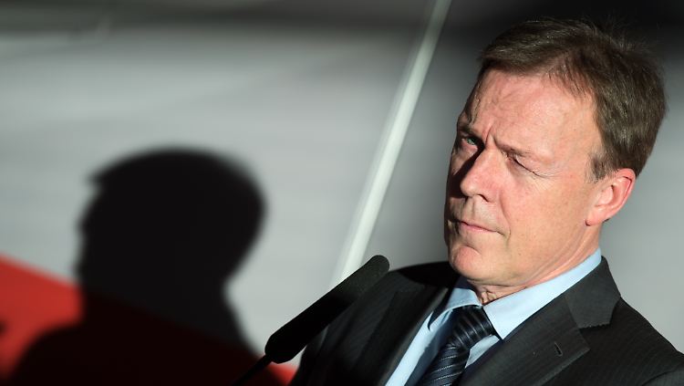 SPD-Fraktionschef Oppermann hatte angegeben, nur einmal mit BKA-Chef Ziercke telefoniert zu haben.