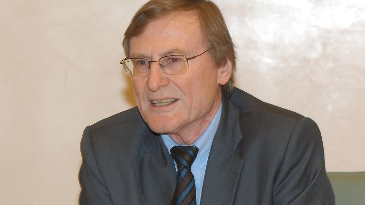 Der Historiker Hans Günter Hockerts ist entsetzt über die schrillen Töne zwischen Athen und Berlin.