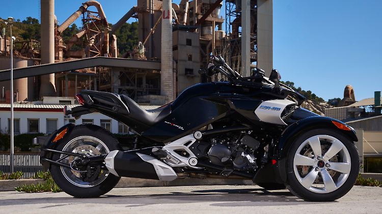 Der Can-Am Spyder F3 ist ein scharfes Geschoss, das entsprechend seinem Aussehen richtig Spaß macht.