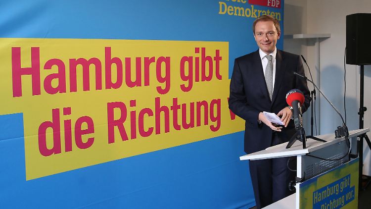 Seit ihrem Erfolg in Hamburg sind die Umfragewerte der FDP nicht wieder unter die 5-Prozent-Marke gefallen.
