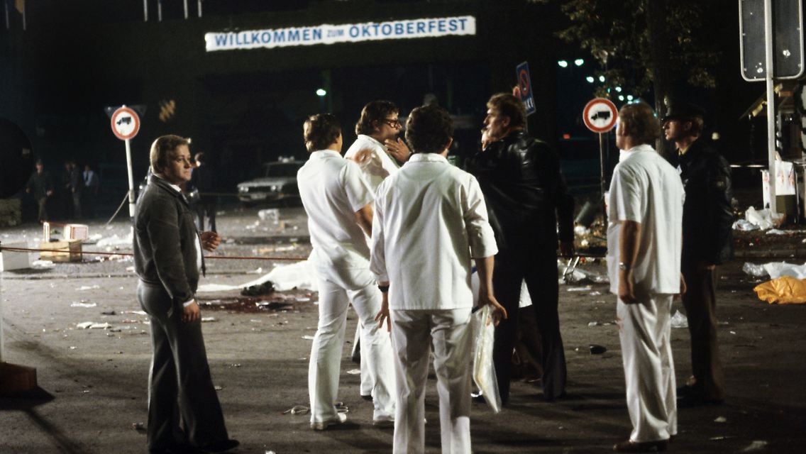 Entsetzen vor 30 Jahren: Nach dem Anschlag auf das Oktoberfest 1980.