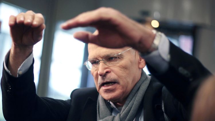 Enthüllungsjournalist Günter Wallraff ist wieder in verdeckter Mission unterwegs.