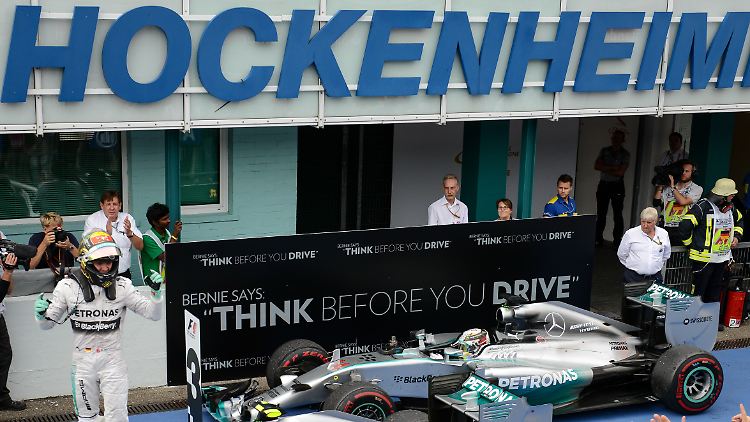 Jubel in Hockenheim: Im vergangenen Jahr feierte Nico Rosberg hier den Sieg. Auf ähnliche Bilder müssen deutsche Formel1-Fans in diesem Jahr wohl verzichten.