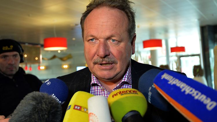 Verdi-Chef Bsirske bereitet seine Mitglieder auf einen Arbeitskampf vor.