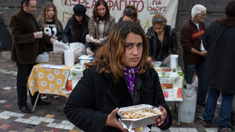 Suppenküchen gehören inzwischen zum festen Straßenbild griechischer Großstädte.