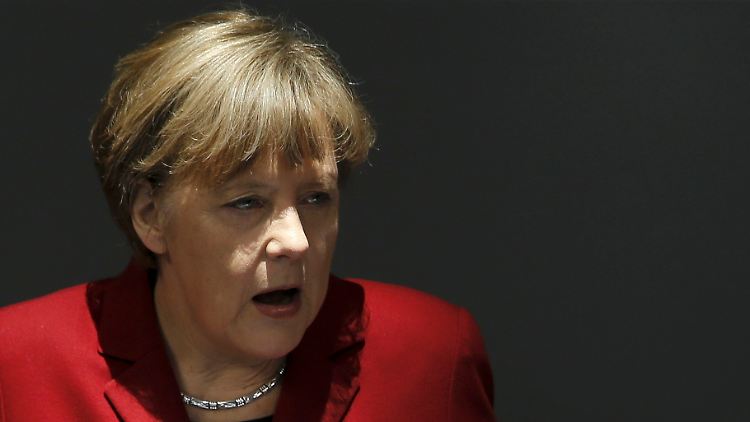 Merkel hält daran fest: "Scheitert der Euro, dann scheitert Europa."