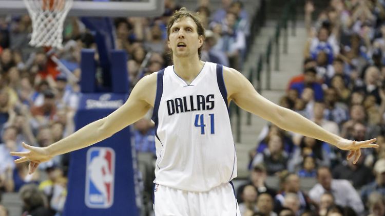 Bereits zum zweiten Mal in Folge knackt Dirk Nowitzki die 20-Punkte-Marke.