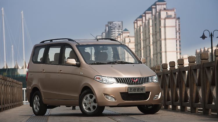 Wuling Hongguan heißt der chinesische Minivan, der sich im Reich der Mitte größter Beliebtheit erfreut.