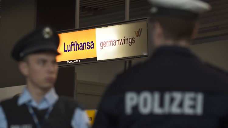 Viele Passagiere mussten sich nach Alternativen umsehen.