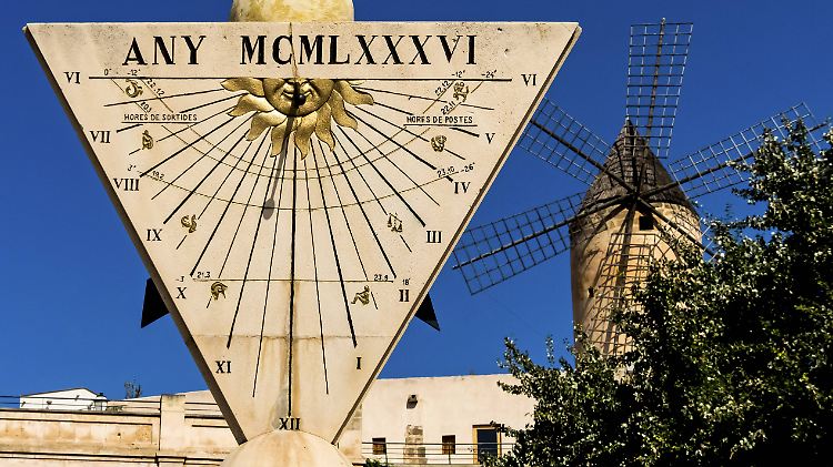 Das waren noch Zeiten ... Der Biorhythmus kommt mit der Sonnenuhr gut klar. Für die Taktungen des modernen Lebens aber ist diese Zeitmessung ungeeignet.