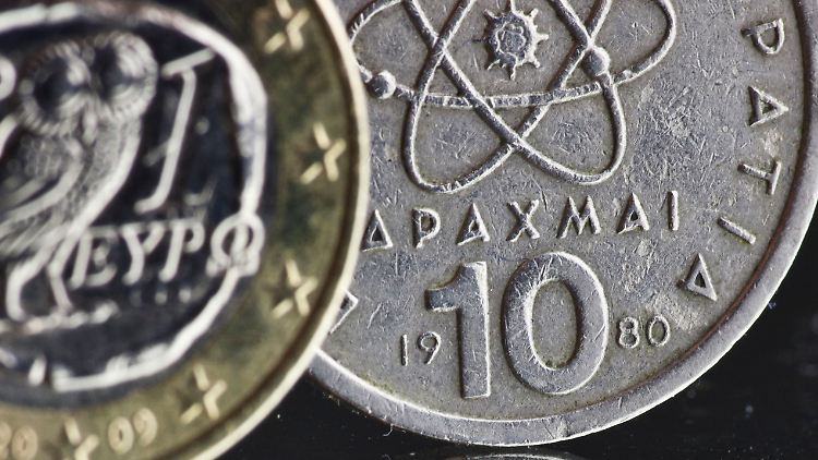 Die alte Drachme wird es nie mehr geben. Aber im Schuldenpoker könnte Athen die Karte "Schuldscheine" ziehen. Wäre das der goldene Mittelweg?