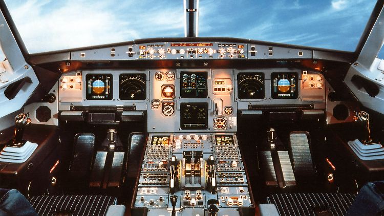 Ins Cockpit eines A320 kommt man nur, wenn man eingelassen wird.