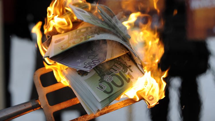 Der Aktionärsverein DWS berichtet jedes Jahr über die 50 größten "Kapitalvernichter" Deutschlands.