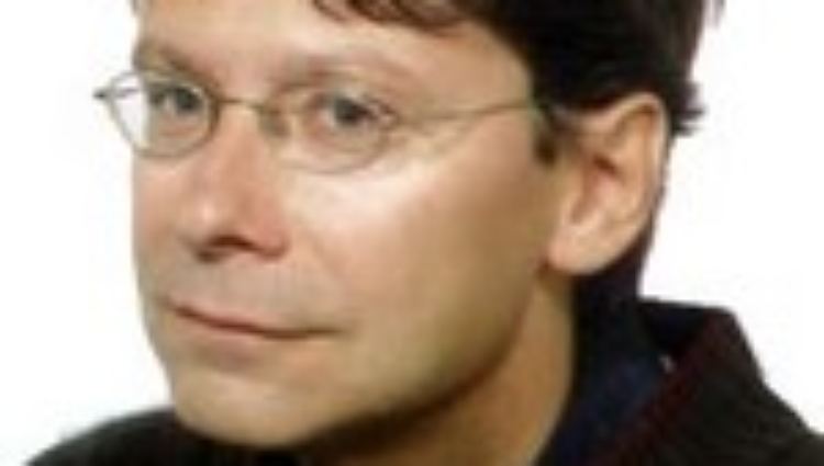 Uwe Jun ist Professor für Politikwissenschaften an der Universität Trier.