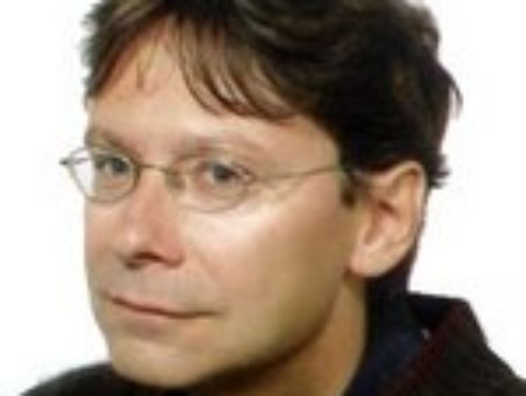 Uwe Jun ist Professor für Politikwissenschaften an der Universität Trier.