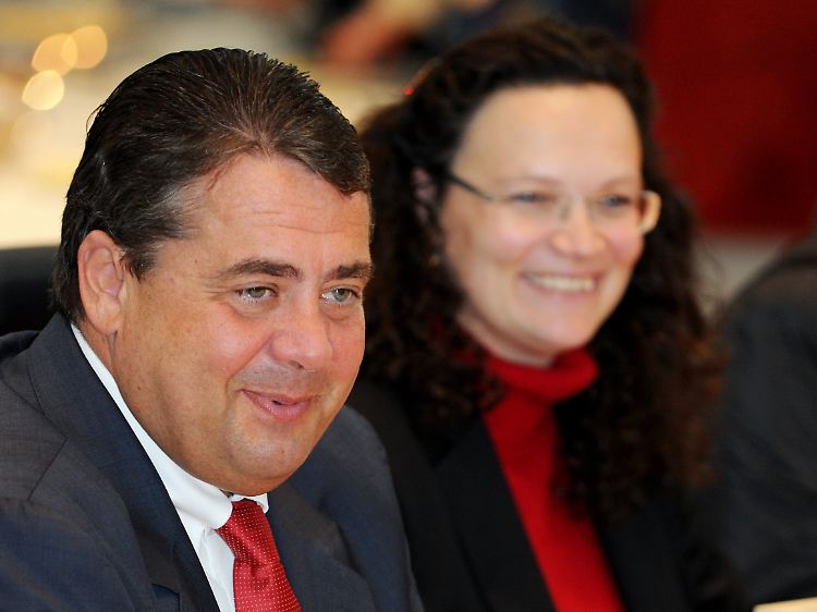 Gabriel und Nahles. Für sein umstrittenes Vorhaben hat der SPD-Chef die Unterstützung der Parteispitze erhalten.