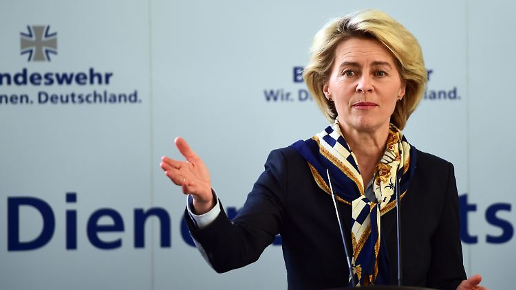 Es war längst bekannt, doch erst jetzt räumt die Verteidigungsministerin ein: das G36 trifft nicht, wenn es zu heiß ist.