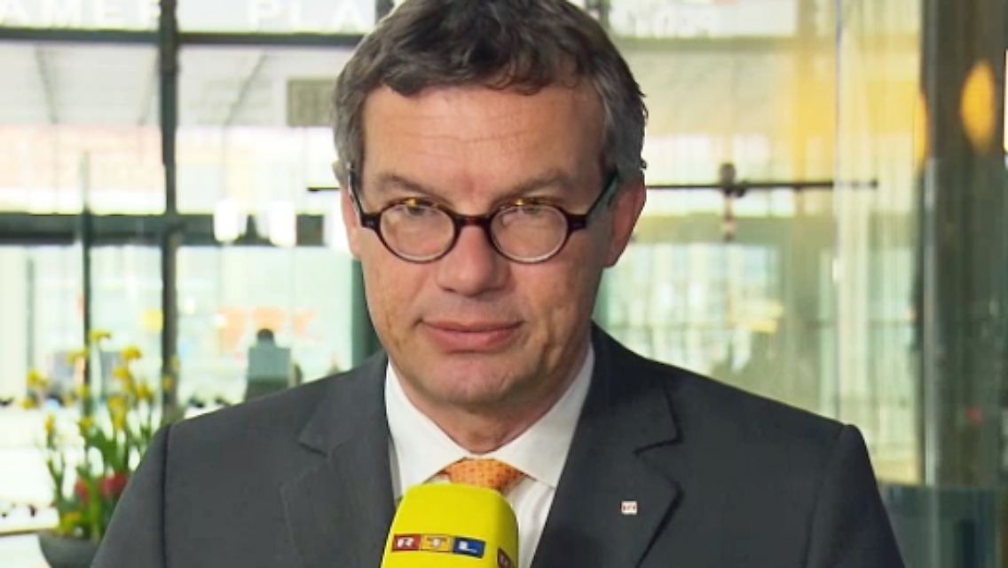 Stauss_Deutsche-Bahn.jpg