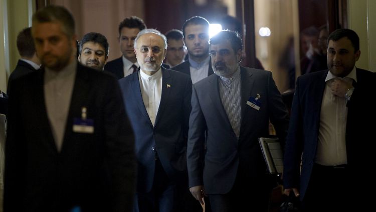 Die iranischen Unterhändler wollen "nicht auf die Uhr schauen", bis die Lösung im Atomkonflikt da ist. 