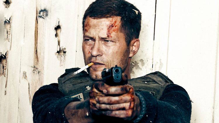 Hier ballert Til Schweiger nicht für den Tatort, sondern für seinen Film "Schutzengel" - sieht aber ganz ähnlich aus.