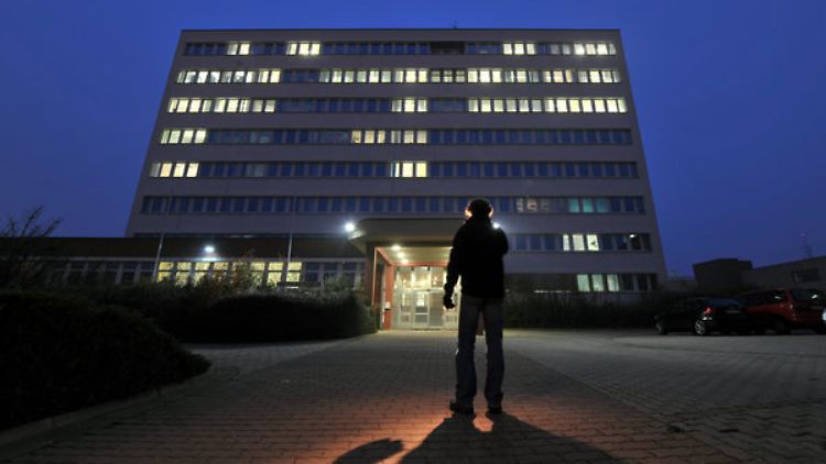 Das Thüringer Landesamt führt durchaus noch V-Leute. Mit dem Willen der Regierung.