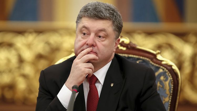 Die Ukraine steht vor einer Verfassungsreform, Präsident Poroschenko denkt über eine "Dezentralisierung" der Machtbefugnisse nach. Eine "Föderalisierung" wird es mit ihm aber nicht geben.