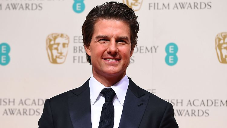 Tom Cruise soll seine Tochter Suri seit 540 Tagen nicht mehr gesehen haben. Er bestreitet das.