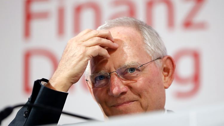 Einer Studie zufolge erspart die Niedrigzinspolitik Deutschland Milliardenausgaben.
