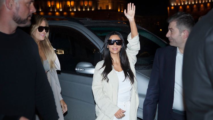 Hallo, Armenien! Kim Kardashian grüßt die Landsleute ihrer Großeltern.