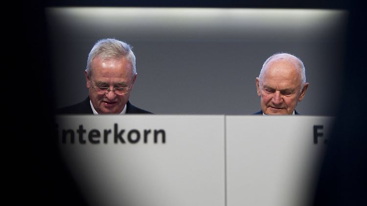 Jahrzehntelang enge Vertraute - doch nun ist das Verhältnis zwischen Piëch und Winterkorn zerrüttet.