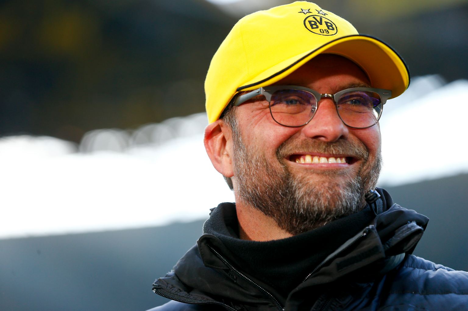 Jürgen Klopp kann ein echter Sunnyboy sein - mit einem gewinnenden Lächeln und lockeren Sprüchen.
