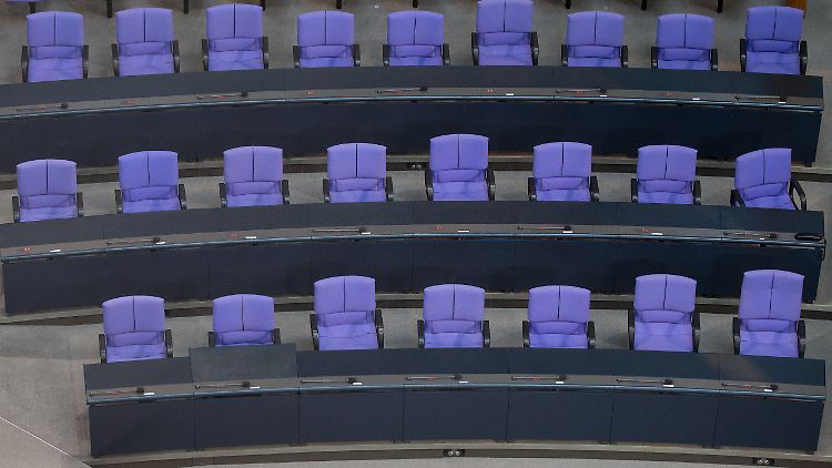 Die Regierung sollte Gesetze erlassen, mit denen Lobbyismus transparenter wird.