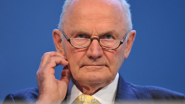 Ferdinand Piëch hat den Machtkampf bei VW verloren.