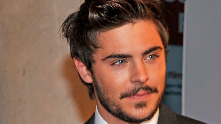 Teeniestar ganz männlich: Zac Efron.