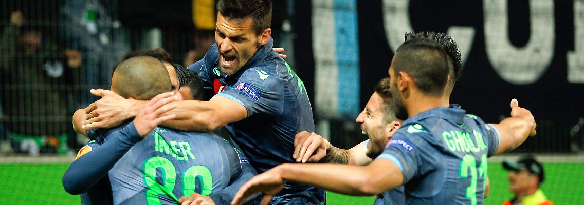 Inter jubiliert. So hatten sich die Wolfsburger das eigentlich nicht vorgestellt.  