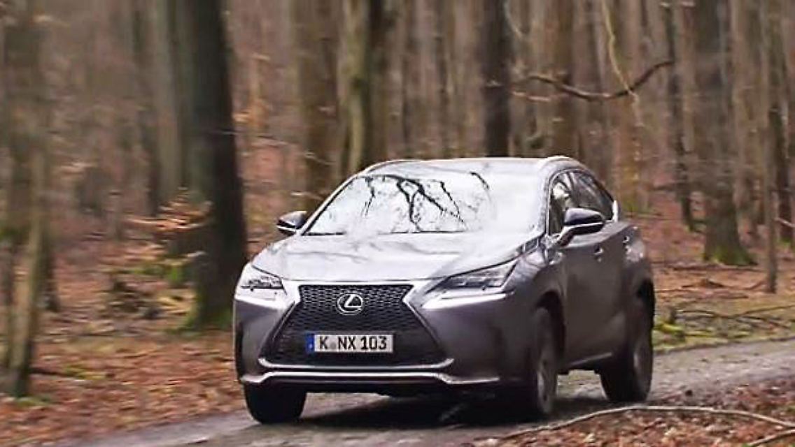 lexus.JPG