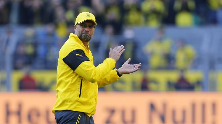 Strahlende Sieger sehen anders aus: Jürgen Klopp nach dem Sieg gegen Paderborn.