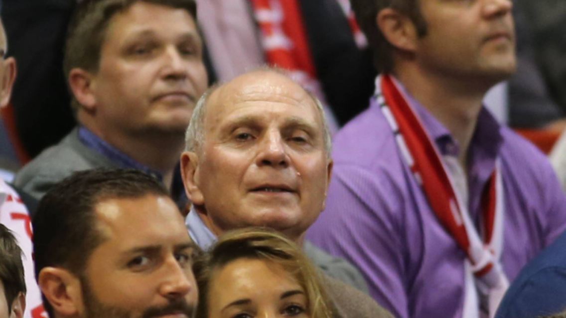 Hoeneß' Gesichtszüge haben deutlich an Kontur gewonnen.