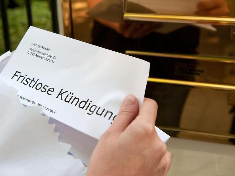 Ein hoher Zahlungsrückstand bei den Betriebskosten rechtfertigt laut dem Landgericht Berlin eine fristlose Kündigung.