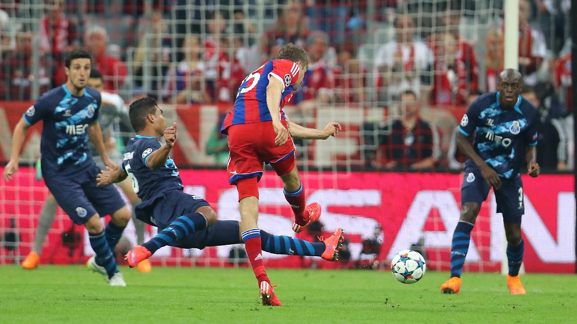 Thomas Müller (36.) und …