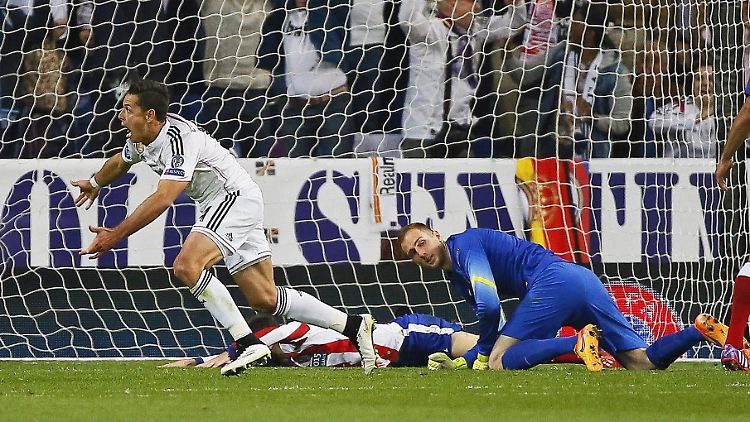 Javier Hernandez wurde im Madrider Stadtderby zum Matchwinner für Real gegen Atletico.