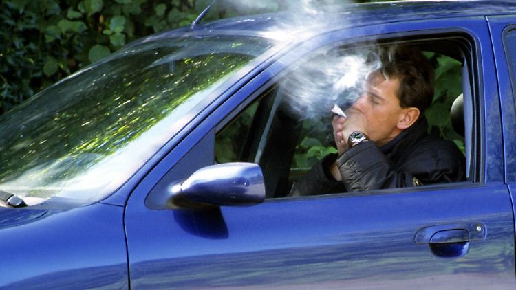 Auch einmaliges Kiffen begründet Bedenken gegen die Fahreignung, denen die Fahrerlaubnisbehörde nachgehen muss.