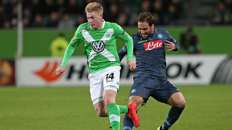 Er fehlt: Auch auf Kevin De Bruyne müssen die Wolfsburger in Neapel verzichten.