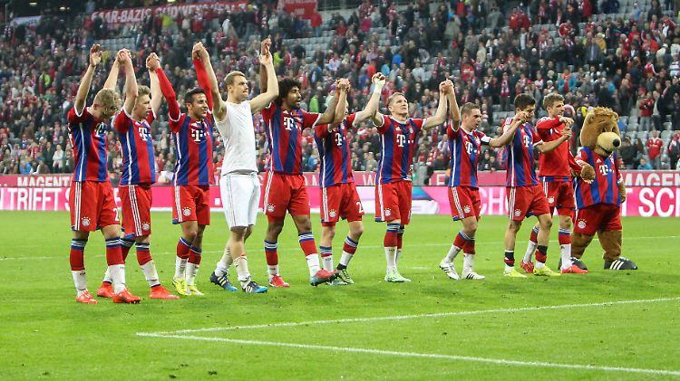Meister, schon wieder: Der FC Bayern hat die Bundesliga-Schale zum 25. Mal sicher.