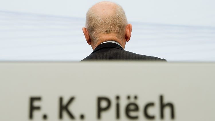 "Die Anleger hoffen, dass jetzt wieder Ruhe in den Konzern einkehrt," sagte ein Händler zum Rücktritt  Piëchs.