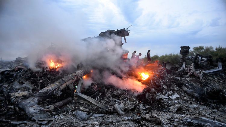 Alle 298 Insassen von MH17 starben, als das Flugzeug über der Ostukraine vom Himmel fiel.